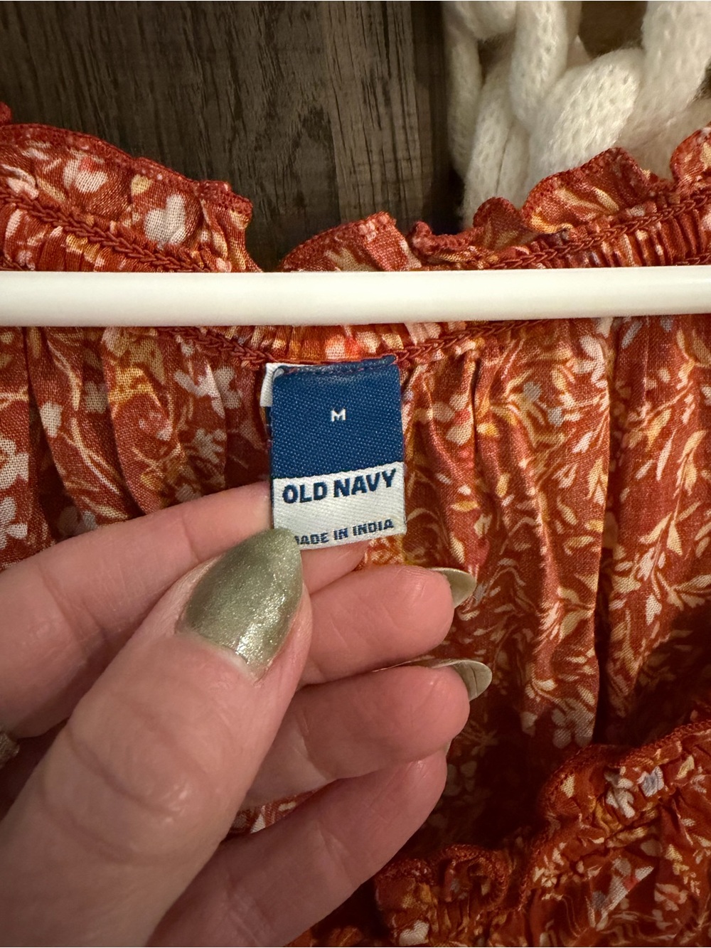 Floral Blouse with Ruffled Sleeves from Old Navy - Picture 3 of 10